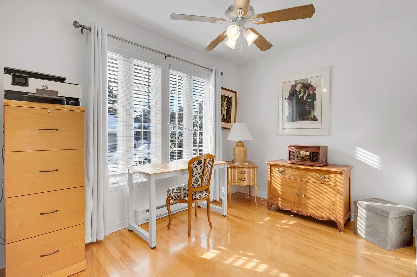 Chambre à coucher - 80 Av. De La Vallée, Saint-Sauveur, QC - Indoor