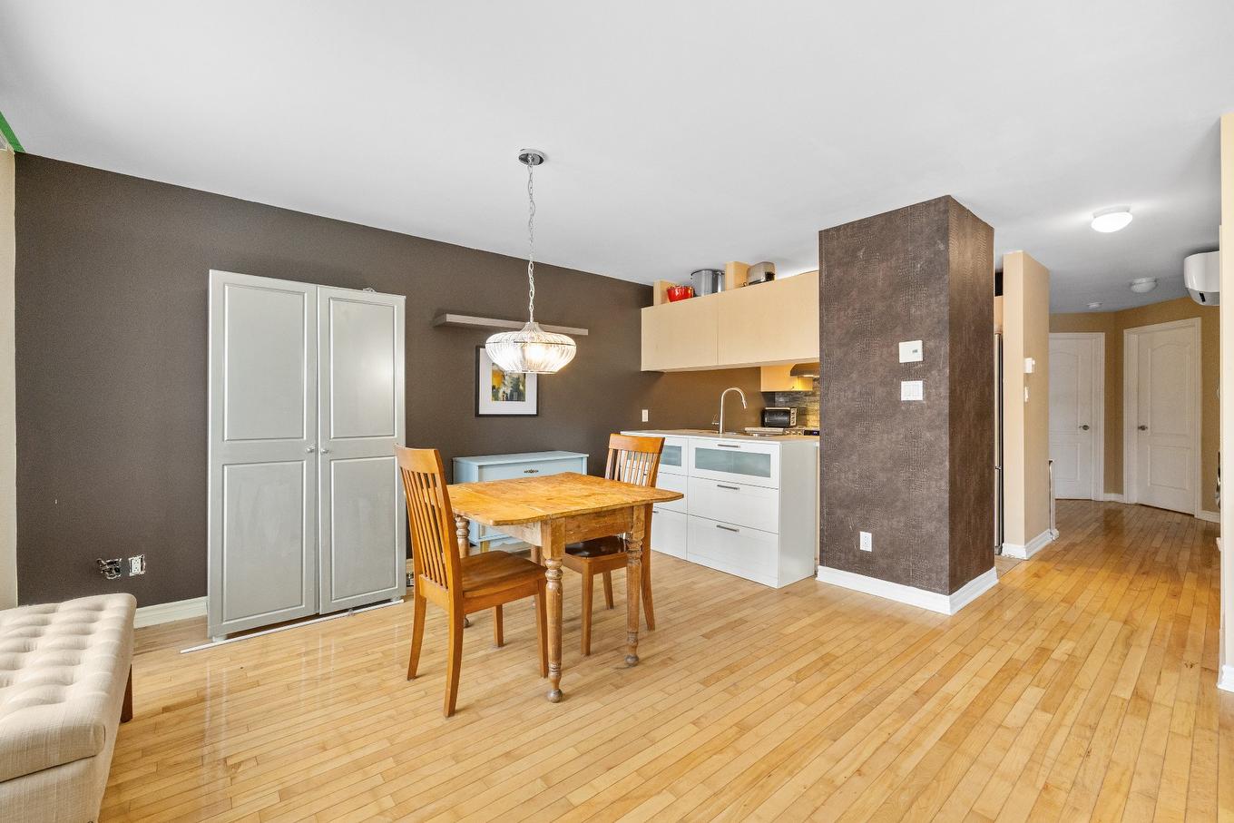 Dining room - 104-10300 Av. Larose, Montréal (Ahuntsic-Cartierville), QC - Indoor