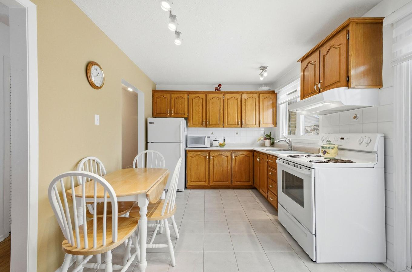 Kitchen - 5 Rue Aline, Gatineau (Gatineau), QC - Indoor Photo Showing Kitchen