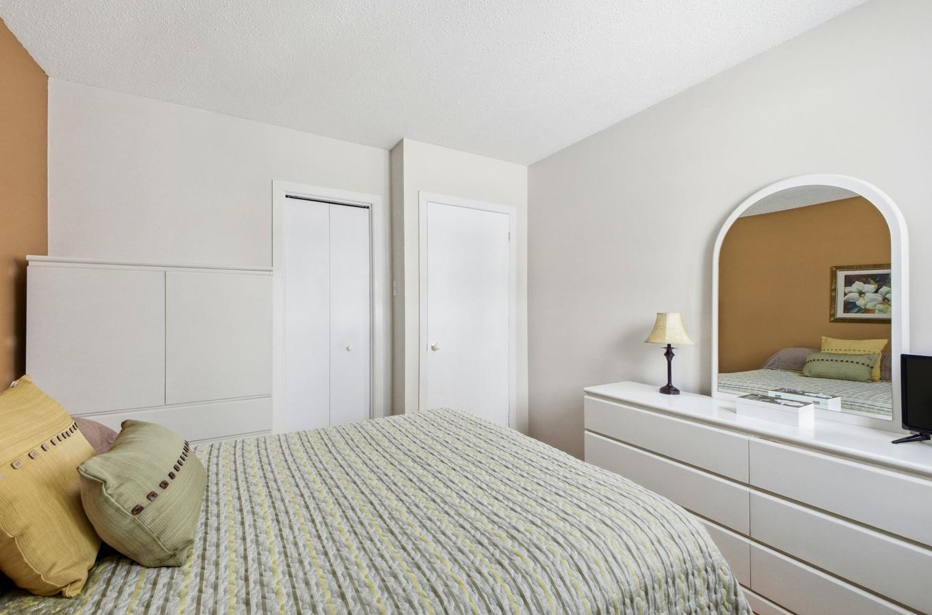 Primary bedroom - 5 Rue Aline, Gatineau (Gatineau), QC - Indoor Photo Showing Bedroom