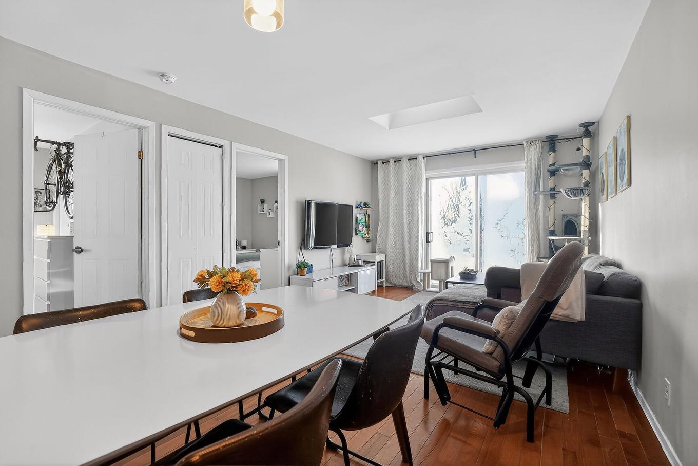 Salle à manger - 12-500 Rue Ste-Hélène, Longueuil (Le Vieux-Longueuil), QC - Indoor