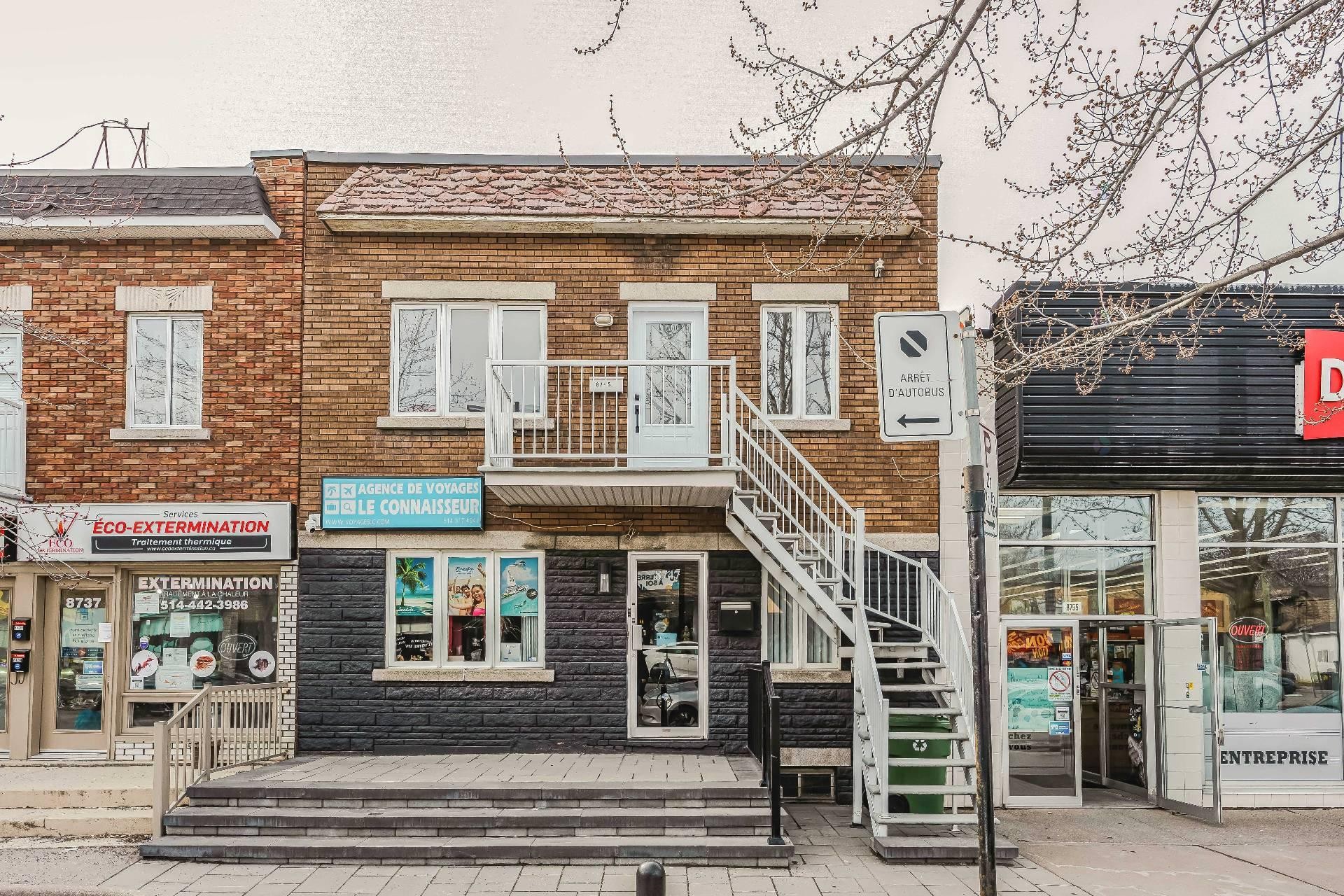 Façade - 8745 Rue Hochelaga, Montréal (Mercier/Hochelaga-Maisonneuve), QC - Outdoor With Facade