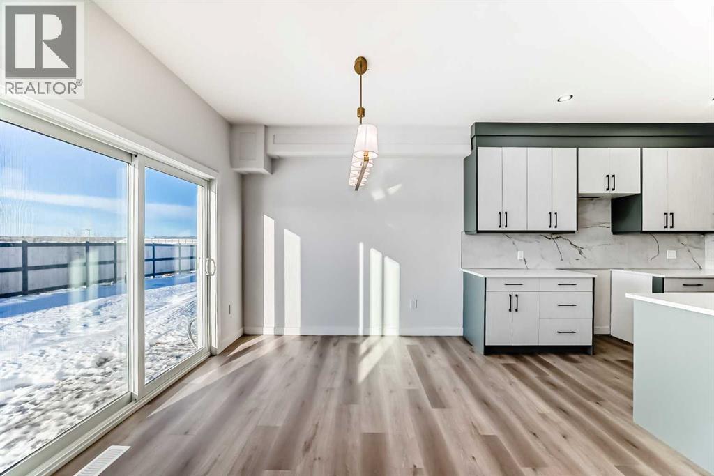 19 Lavelle Close, Red Deer, AB - Indoor Photo Showing Kitchen