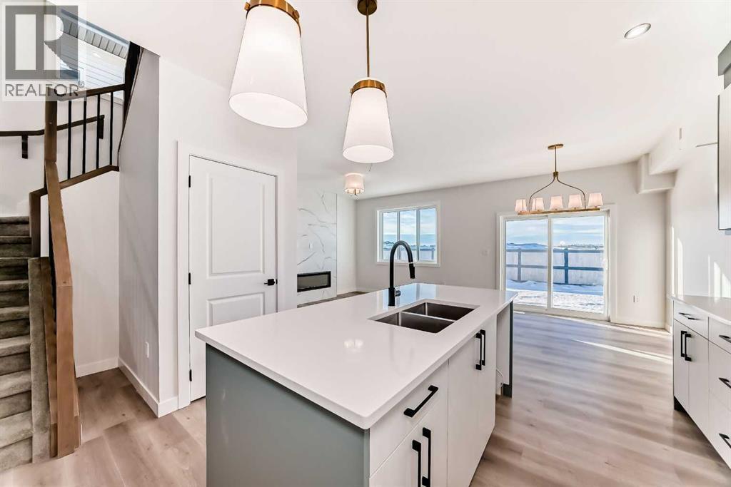 19 Lavelle Close, Red Deer, AB - Indoor Photo Showing Kitchen With Double Sink