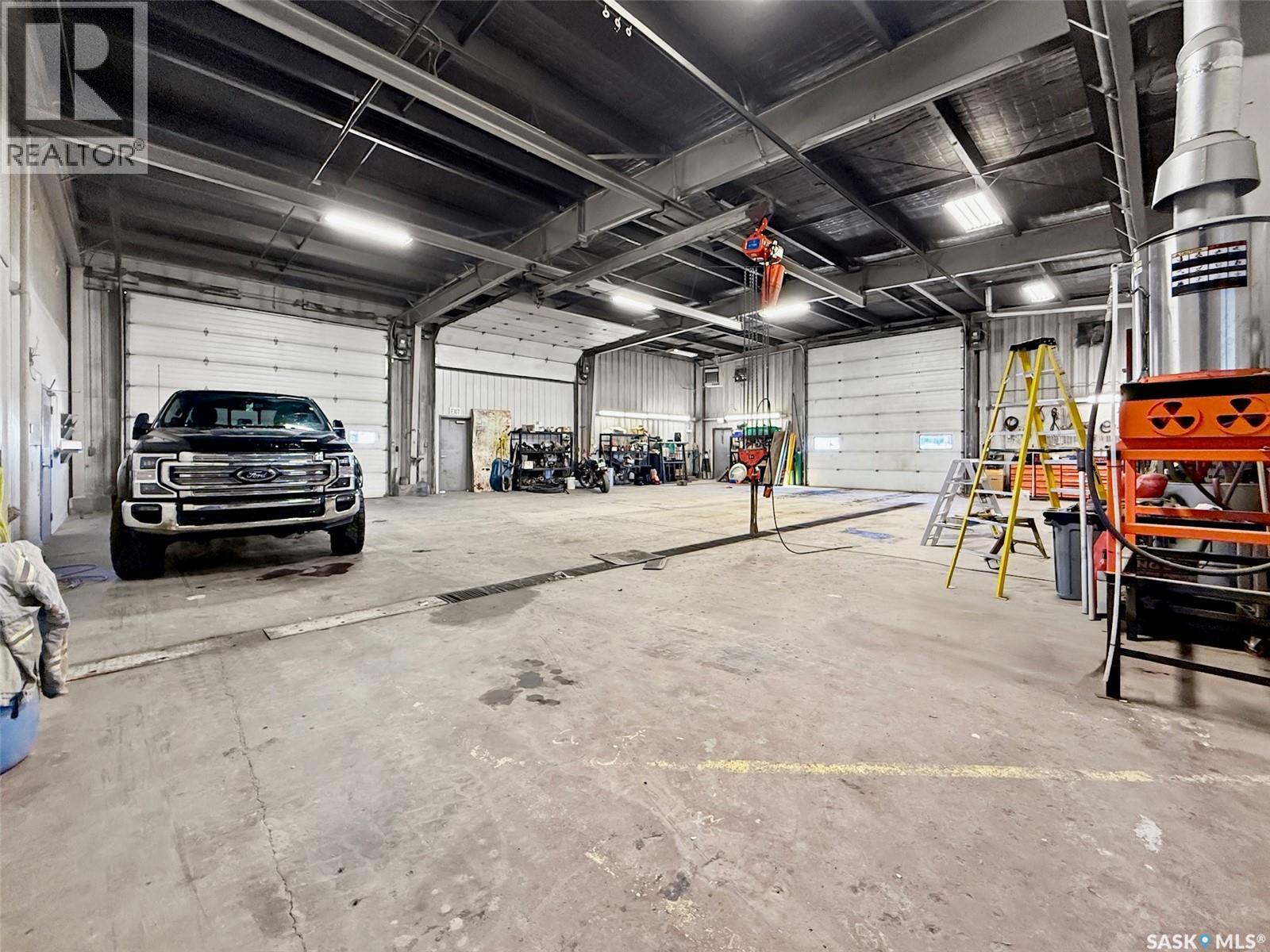 2190 South Railway Street E, Swift Current, SK