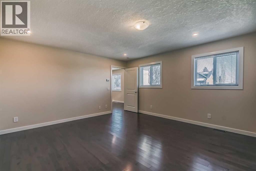 23 Cheltenham Road Nw, Calgary, AB - Indoor Photo Showing Other Room