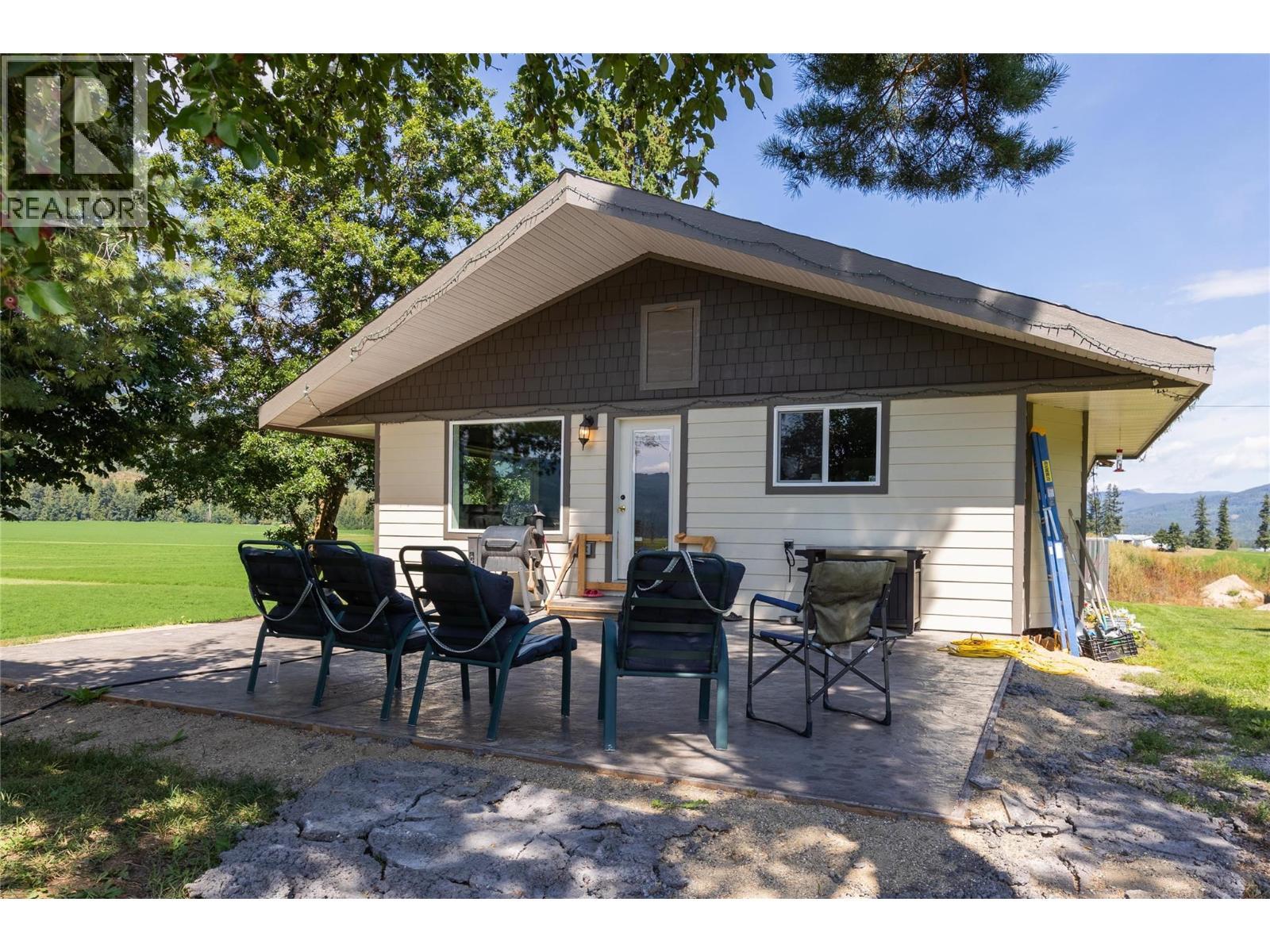 414 Mallory Road, Enderby, BC - Outdoor With Deck Patio Veranda