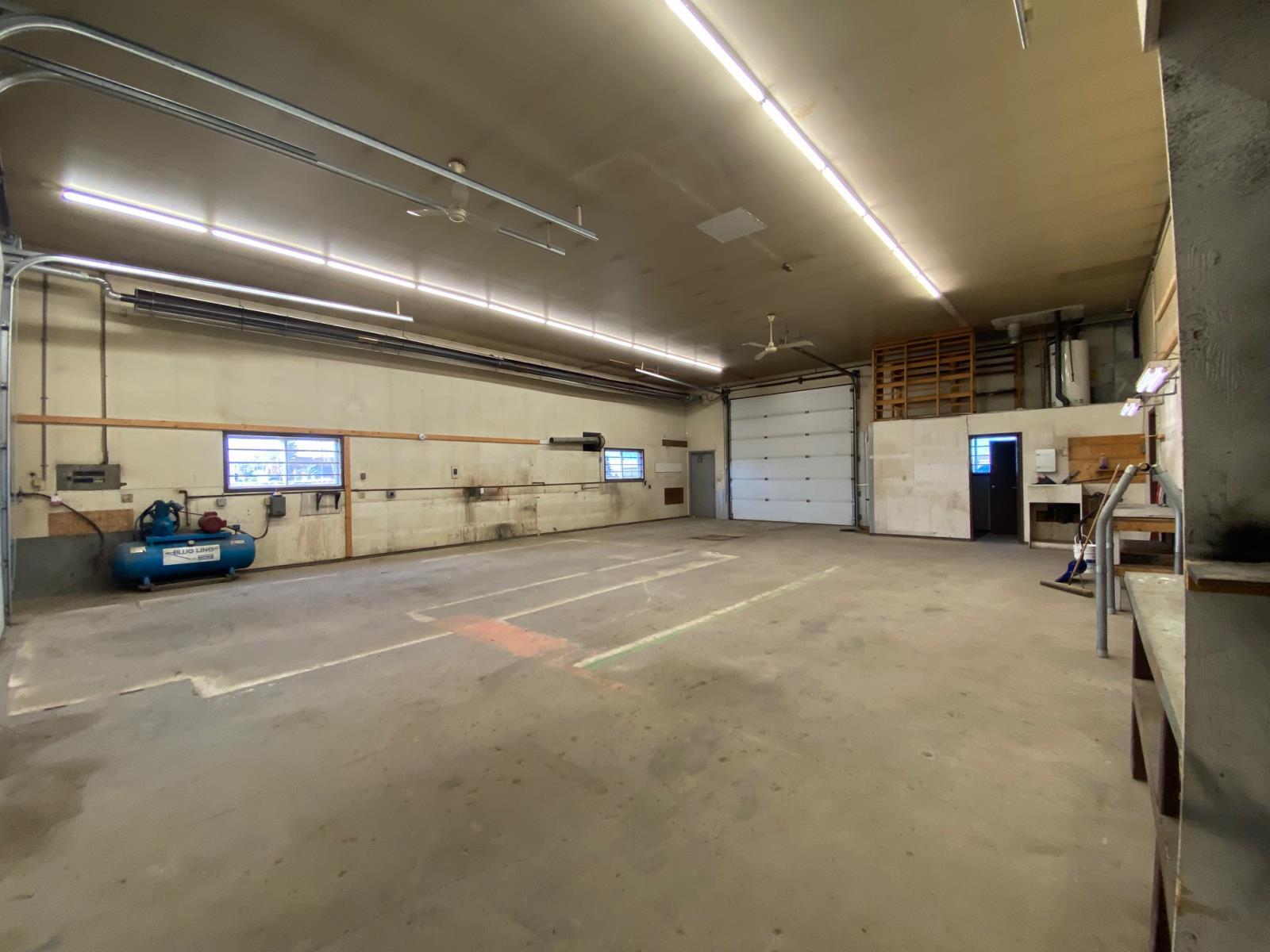 4815 46 Avenue, Wetaskiwin, AB