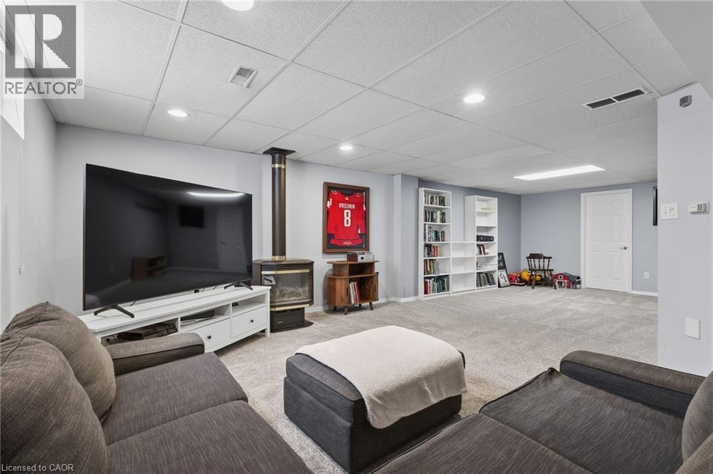 20 Endeavour Drive, Cambridge, ON - Indoor