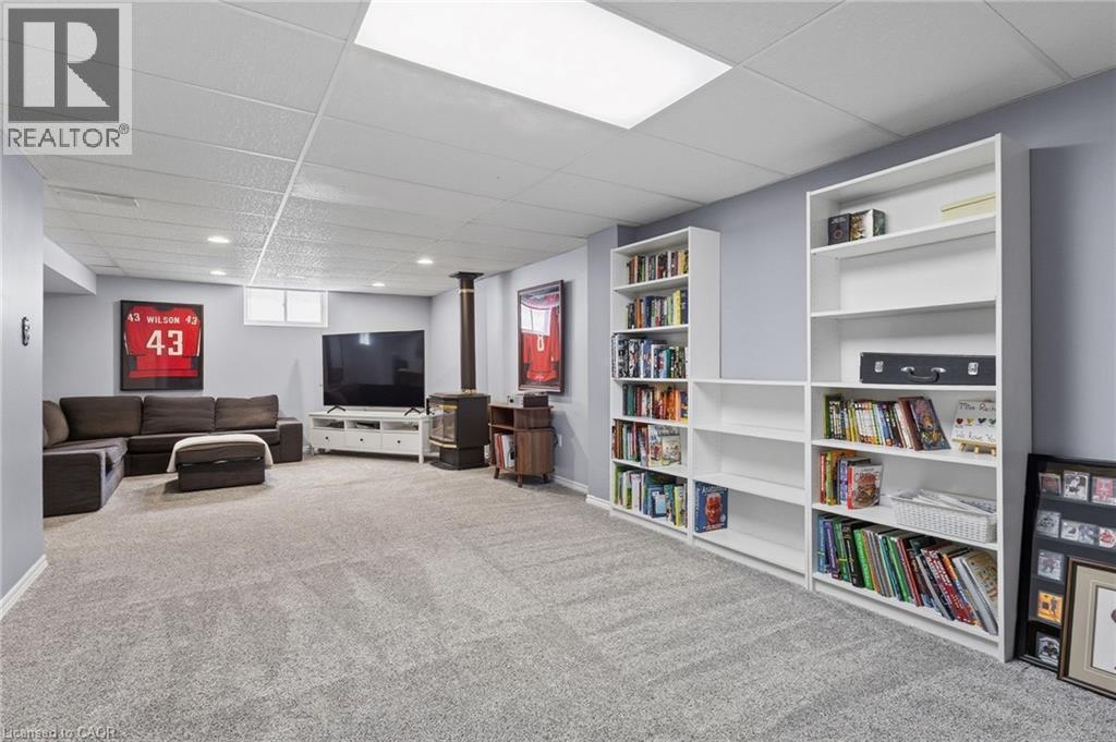 20 Endeavour Drive, Cambridge, ON - Indoor