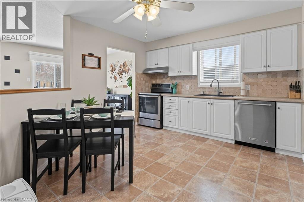 20 Endeavour Drive, Cambridge, ON - Indoor