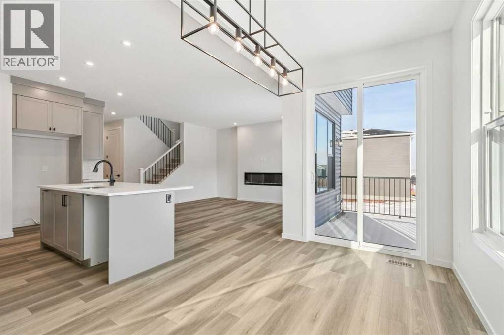 16 Calhoun Rise Ne, Calgary, AB - Indoor Photo Showing Other Room