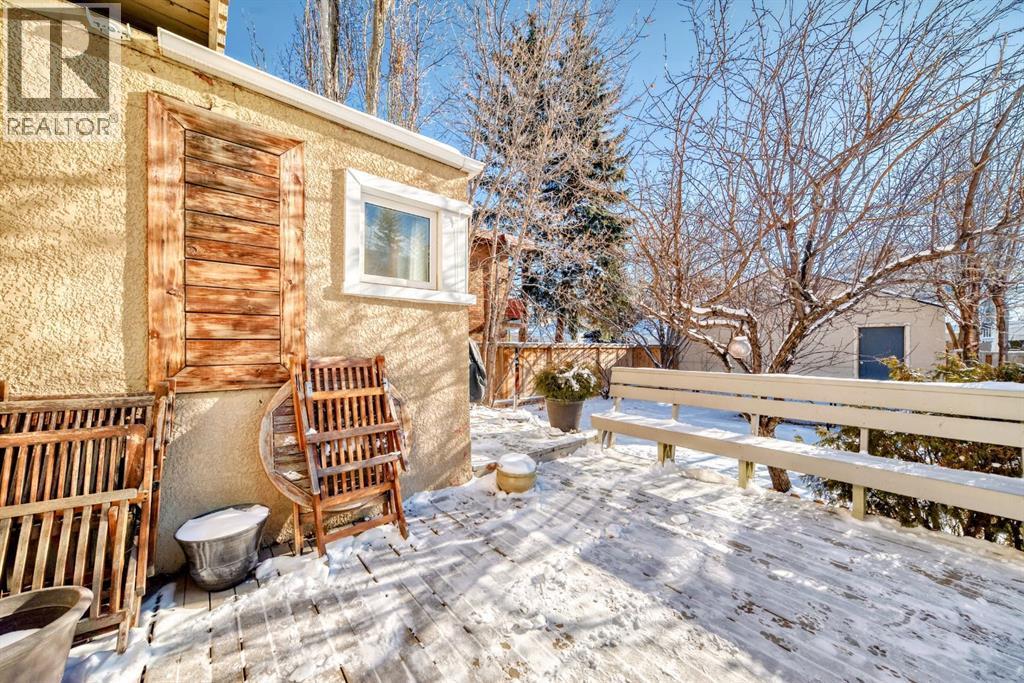 2125 36 Avenue Sw, Calgary, AB - Outdoor