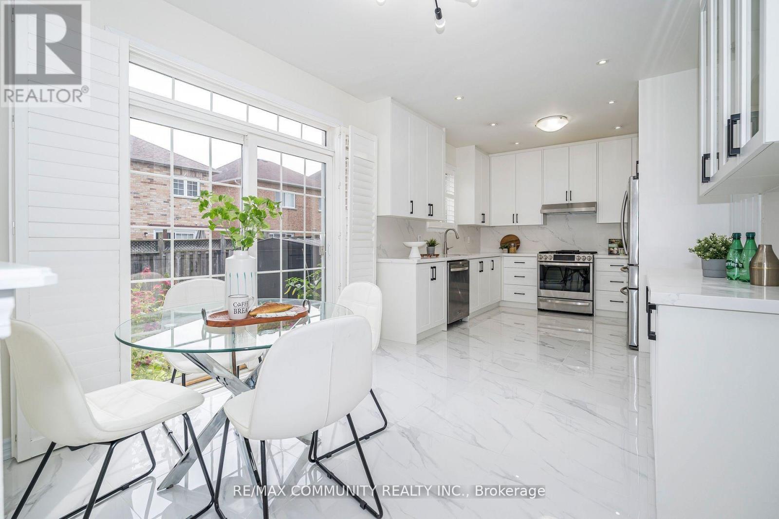 7 Cragg Crescent, Ajax, ON - Indoor Photo Showing Other Room