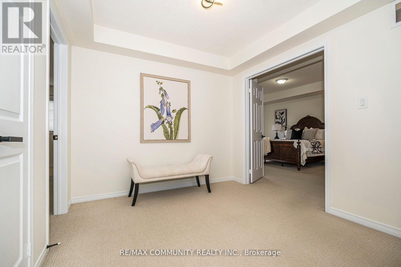 7 Cragg Crescent, Ajax, ON - Indoor Photo Showing Other Room