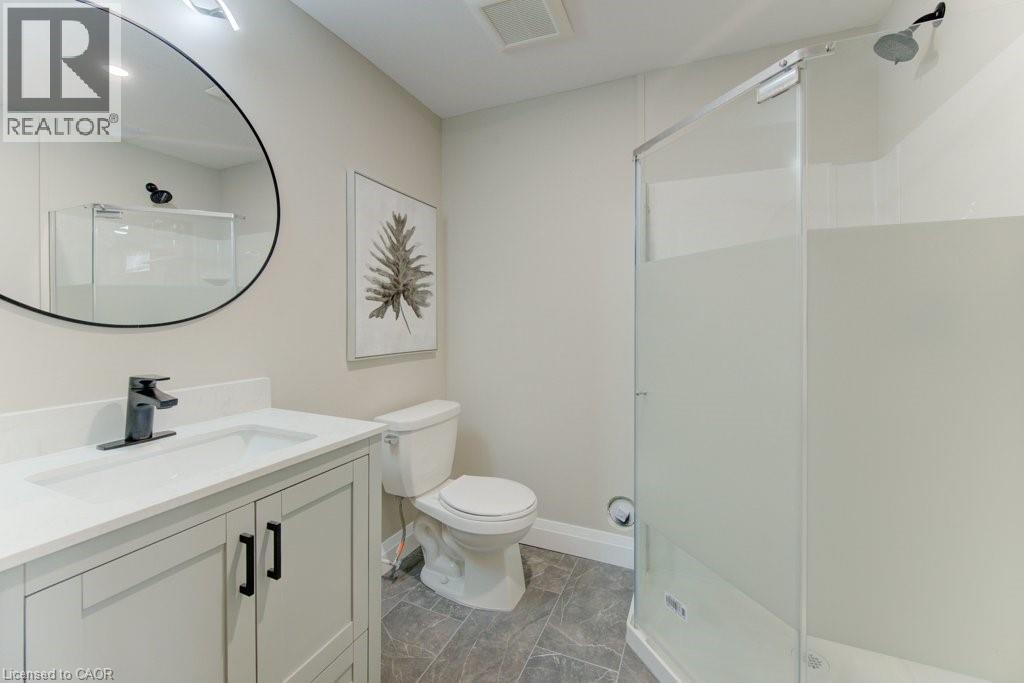 basement 3pc bath - 402 Heritage Drive, Kitchener, ON - Indoor Photo Showing Bathroom