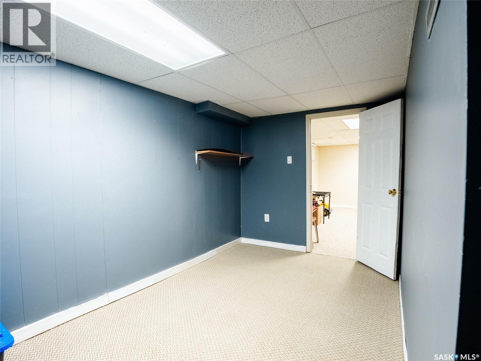 318 Forsyth Crescent, Regina, SK - Indoor