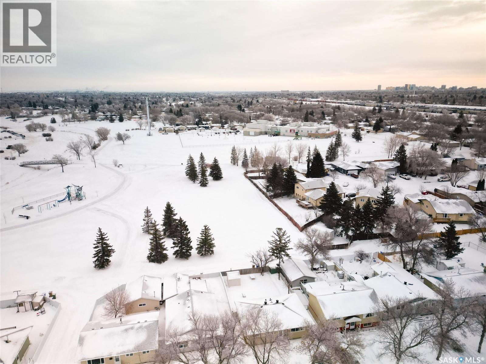 318 Forsyth Crescent, Regina, SK - Outdoor With View