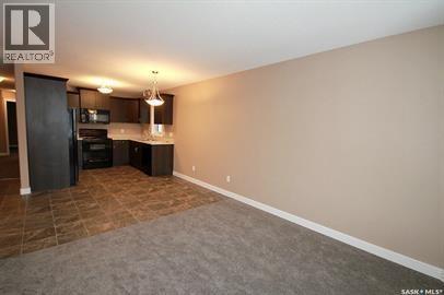 2310 Lindsay Street, Regina, SK - Indoor