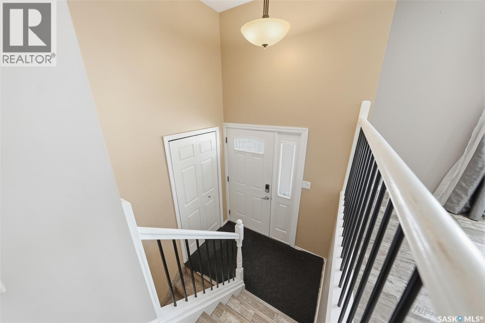 3441 12Th Avenue E, Prince Albert, SK - Indoor Photo Showing Other Room