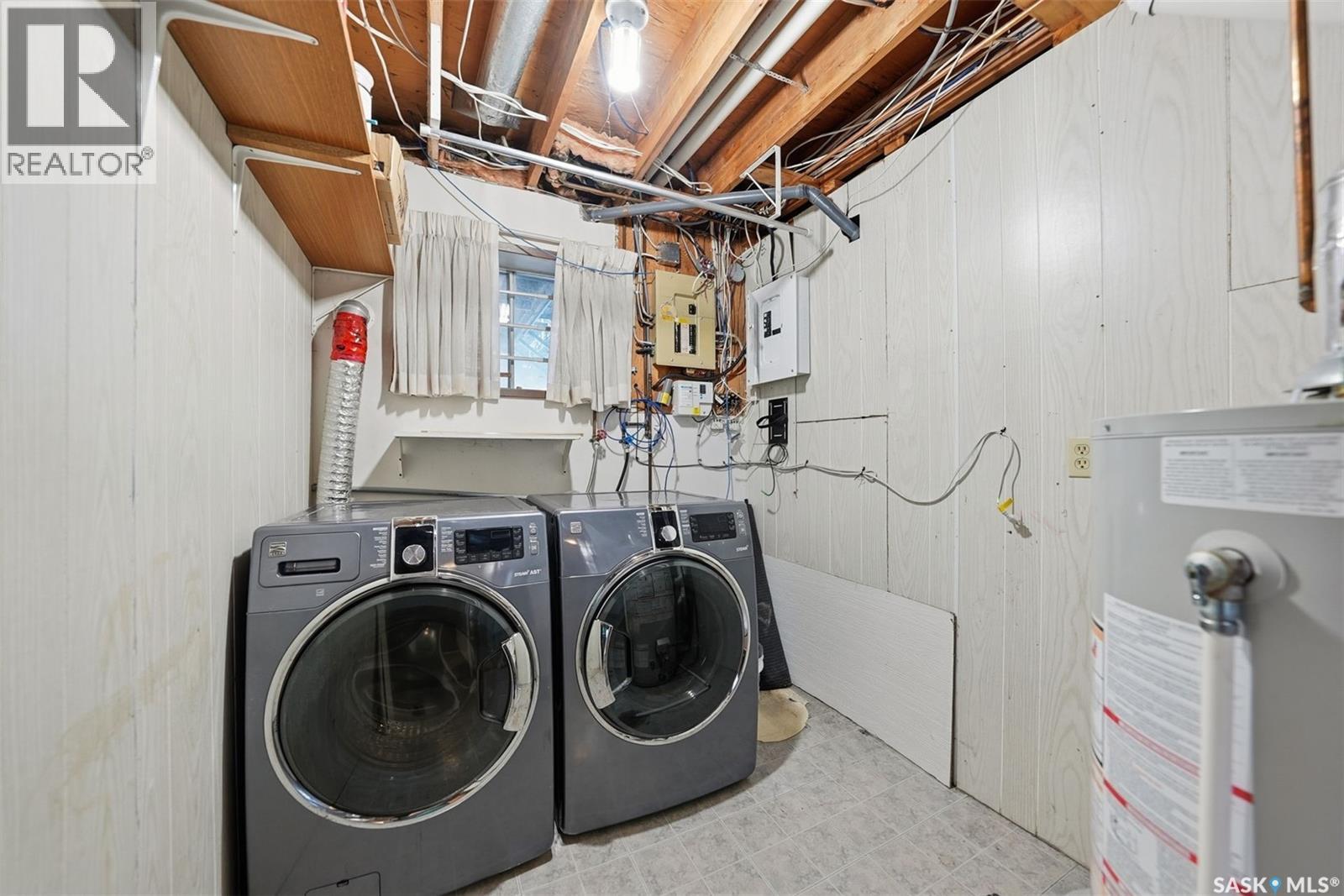 3441 12Th Avenue E, Prince Albert, SK - Indoor Photo Showing Laundry Room
