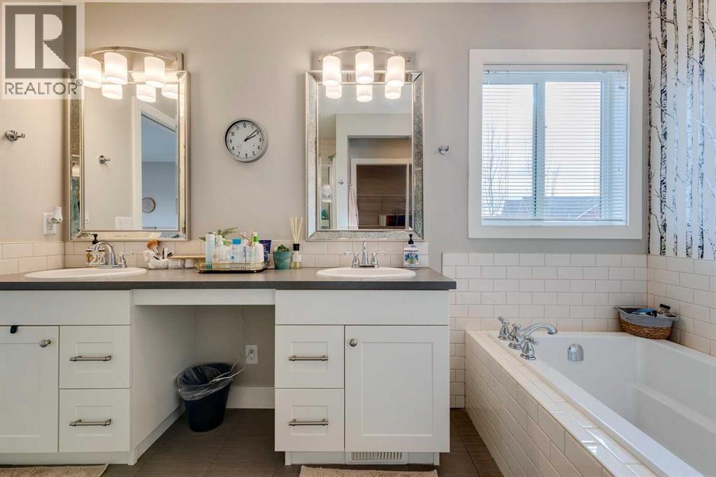 75 Masters Rise Se, Calgary, AB