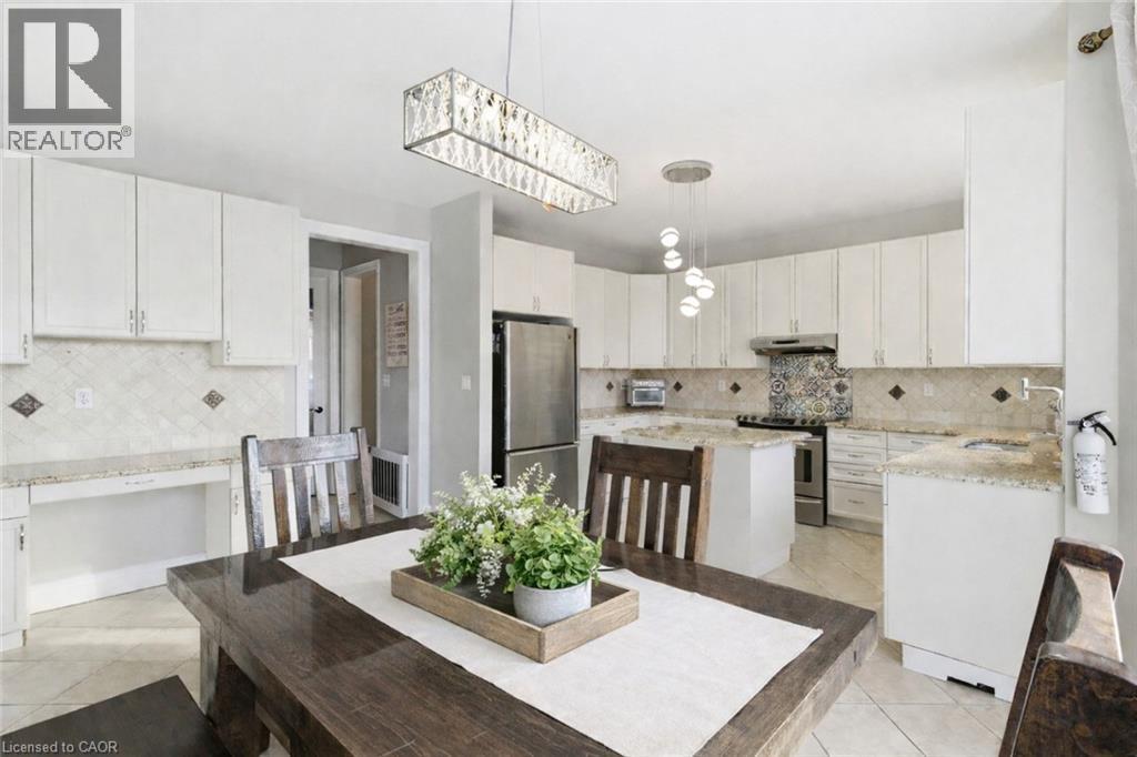 75 Chase Crescent, Cambridge, ON - Indoor