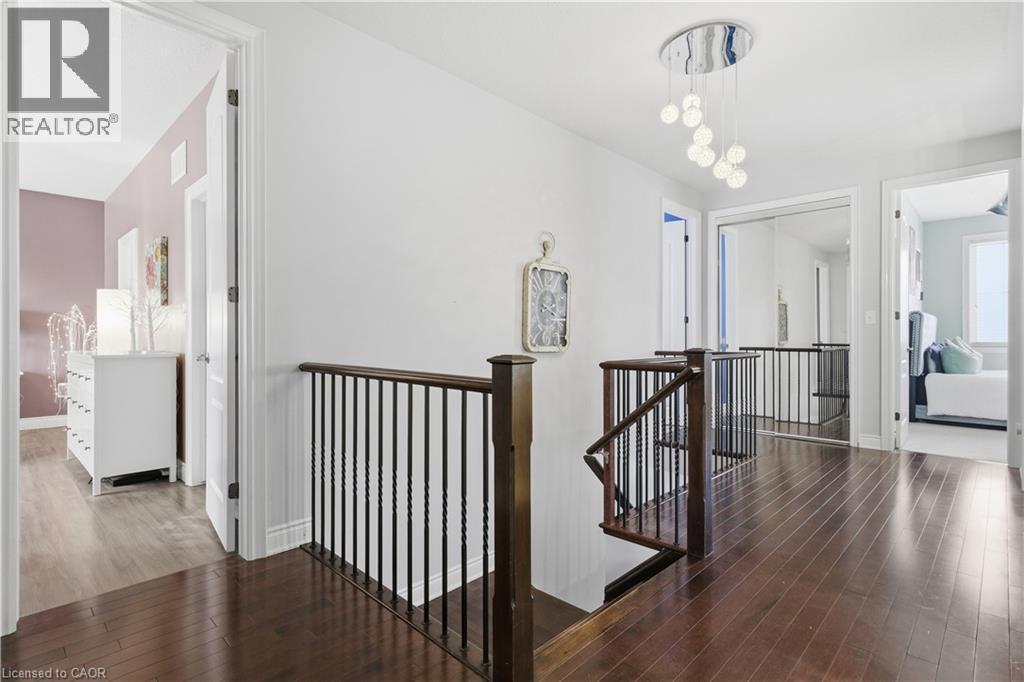 75 Chase Crescent, Cambridge, ON - Indoor Photo Showing Other Room