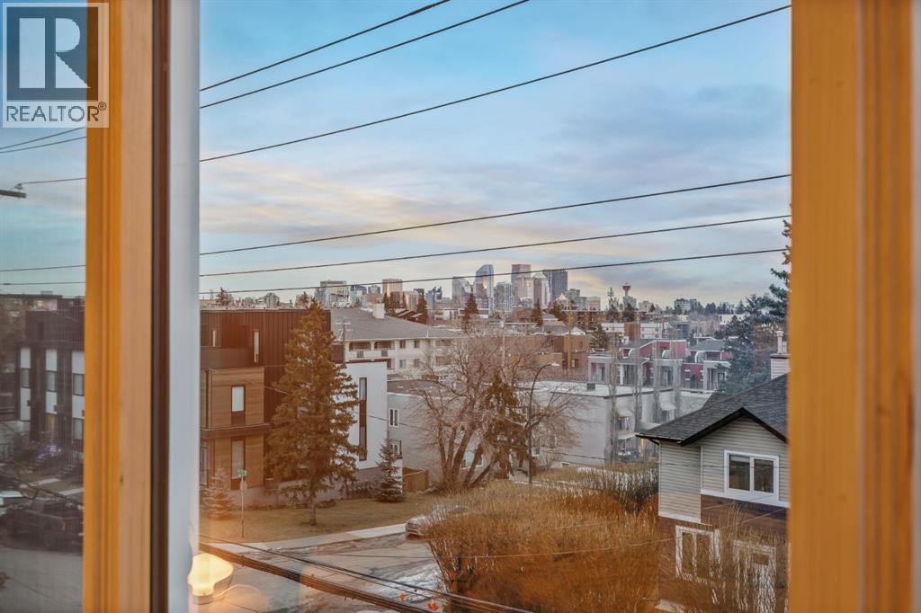 2915 17 Street Sw, Calgary, AB - Outdoor