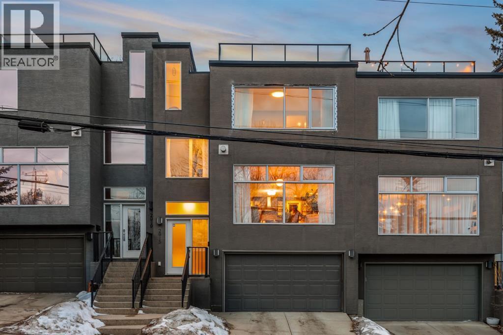 2915 17 Street Sw, Calgary, AB - Outdoor