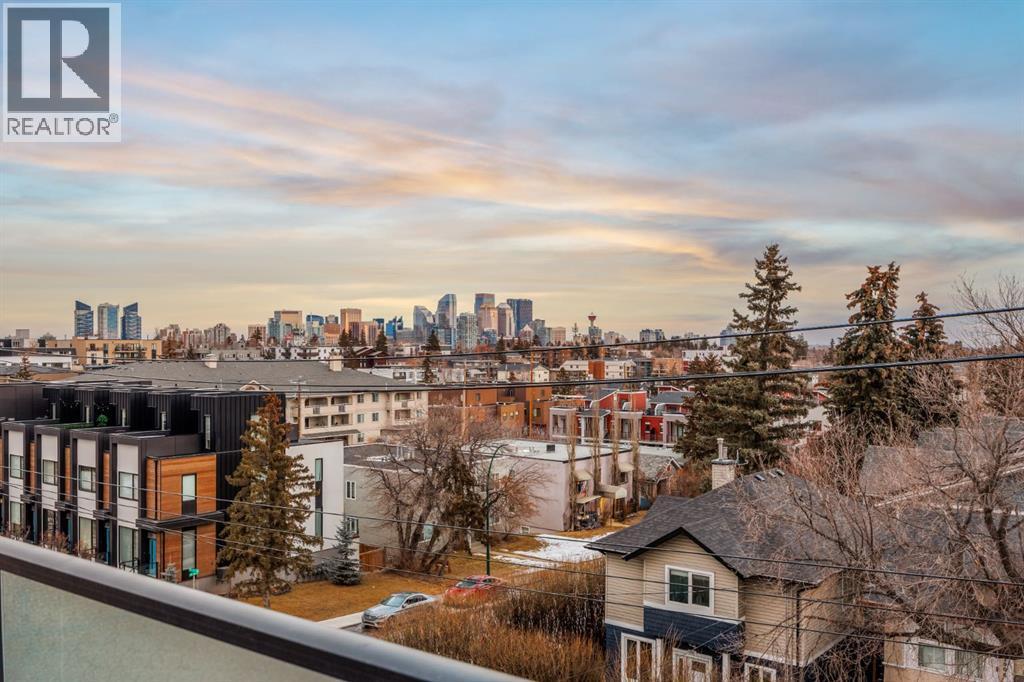 2915 17 Street Sw, Calgary, AB - Outdoor With View