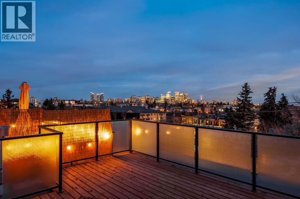2915 17 Street Sw, Calgary, AB - Outdoor With View