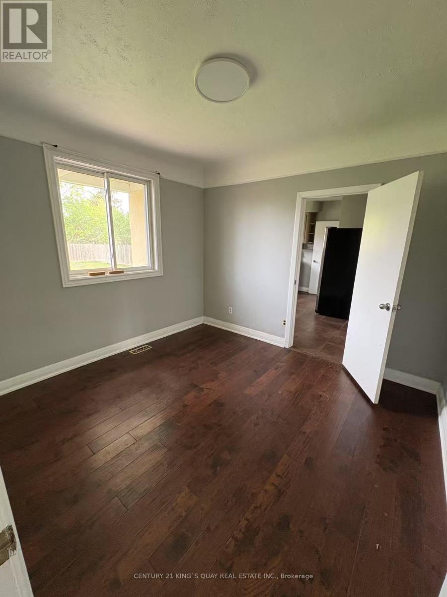 140 Ninth Avenue, Kitchener, ON - Indoor Photo Showing Other Room