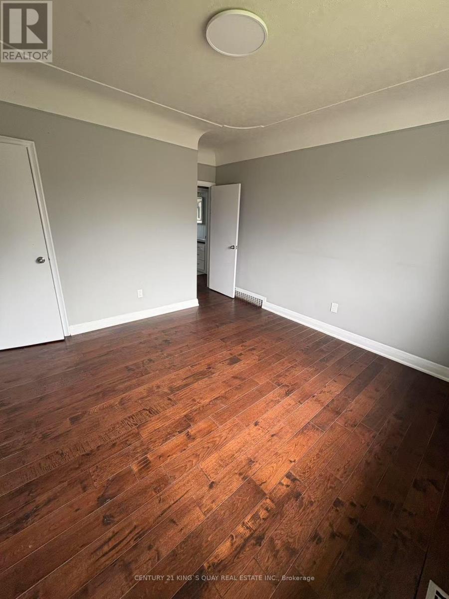 140 Ninth Avenue, Kitchener, ON - Indoor Photo Showing Other Room