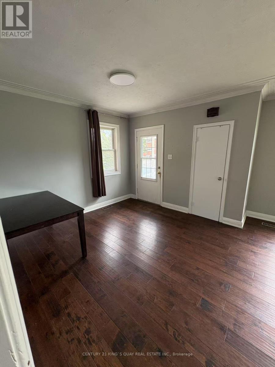 140 Ninth Avenue, Kitchener, ON - Indoor Photo Showing Other Room