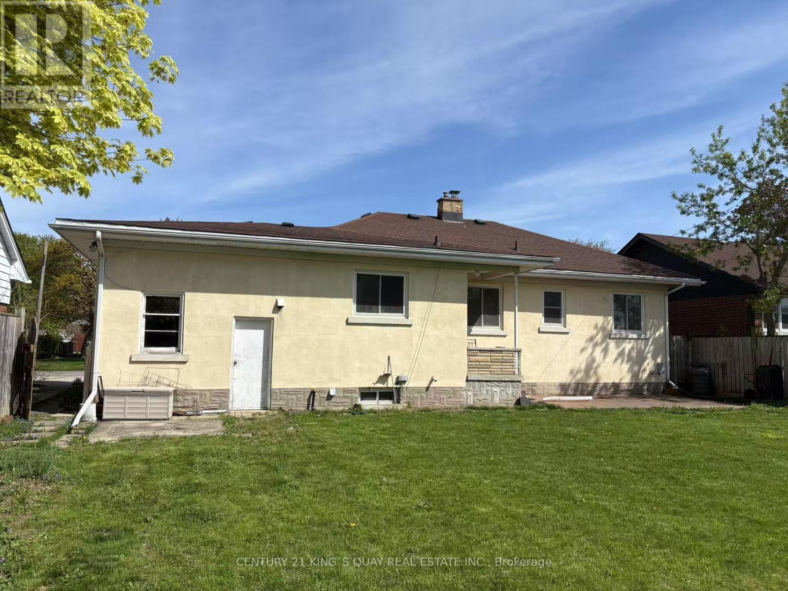 140 Ninth Avenue, Kitchener, ON - Outdoor