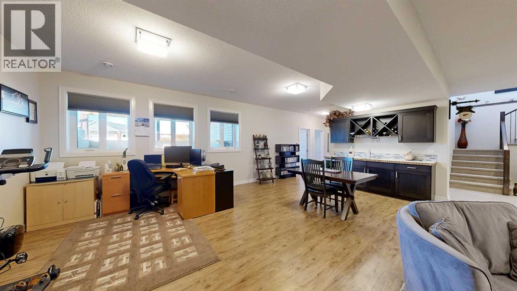 4020 Monarch Way, Stettler, AB - Indoor