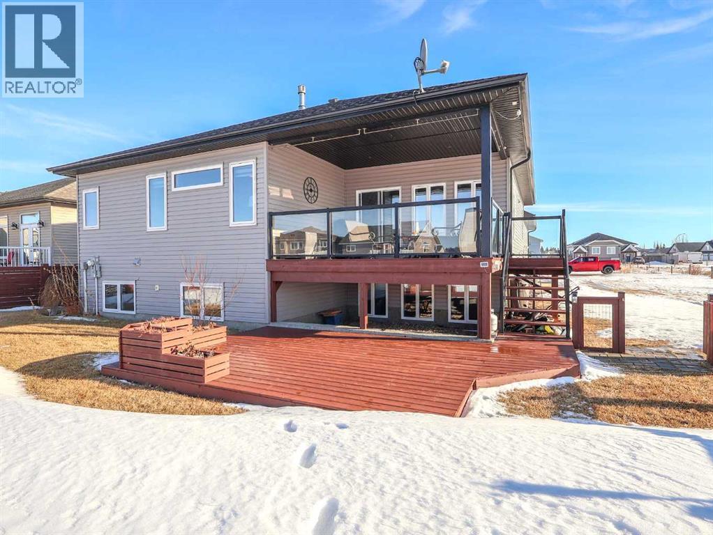 4020 Monarch Way, Stettler, AB - Outdoor With Deck Patio Veranda