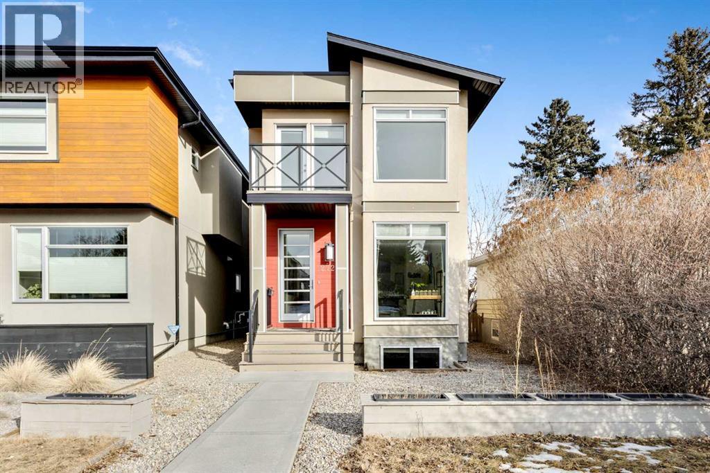 2728 Cochrane Road Nw, Calgary, AB - Outdoor