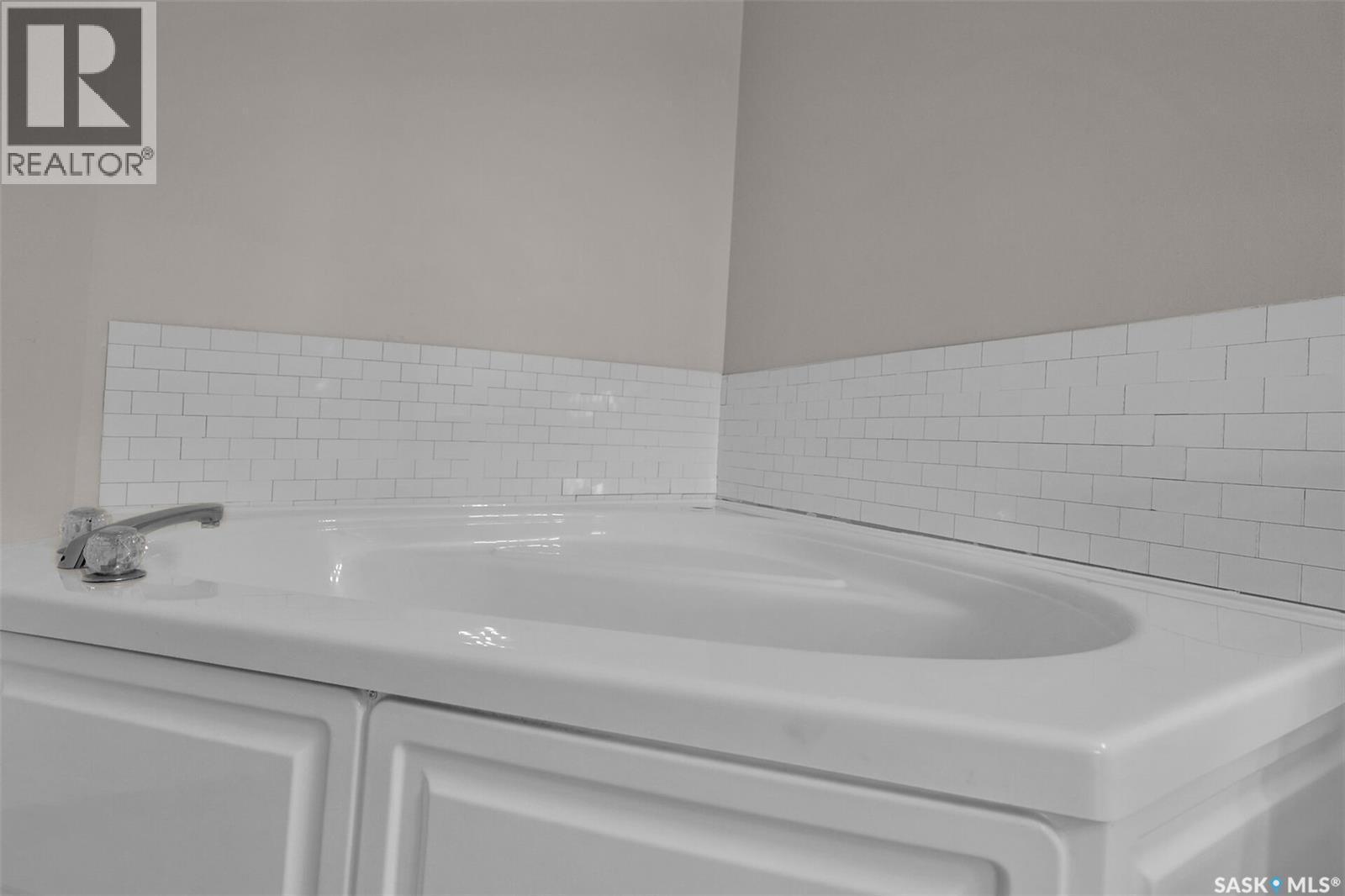 4154 Wascana Ridge Place, Regina, SK - Indoor Photo Showing Bathroom