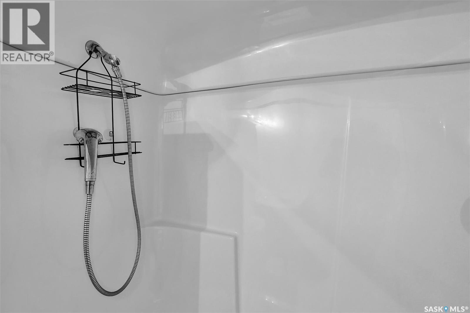 4154 Wascana Ridge Place, Regina, SK - Indoor Photo Showing Bathroom