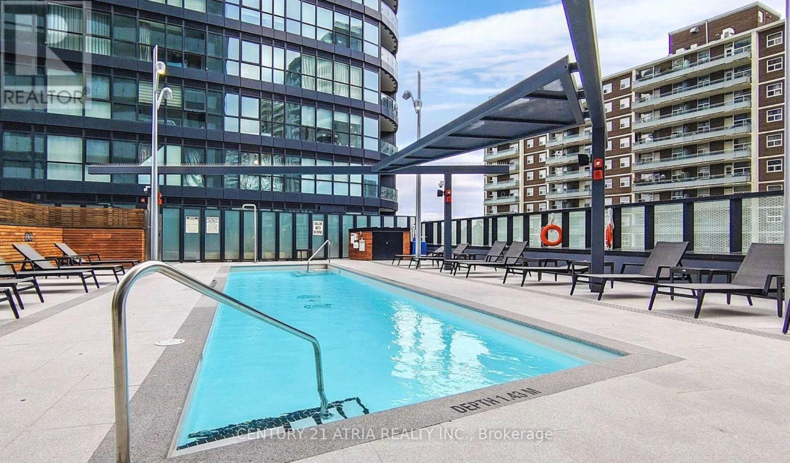 1407 - 575 Bloor Street E, Toronto, ON - Outdoor With In Ground Pool