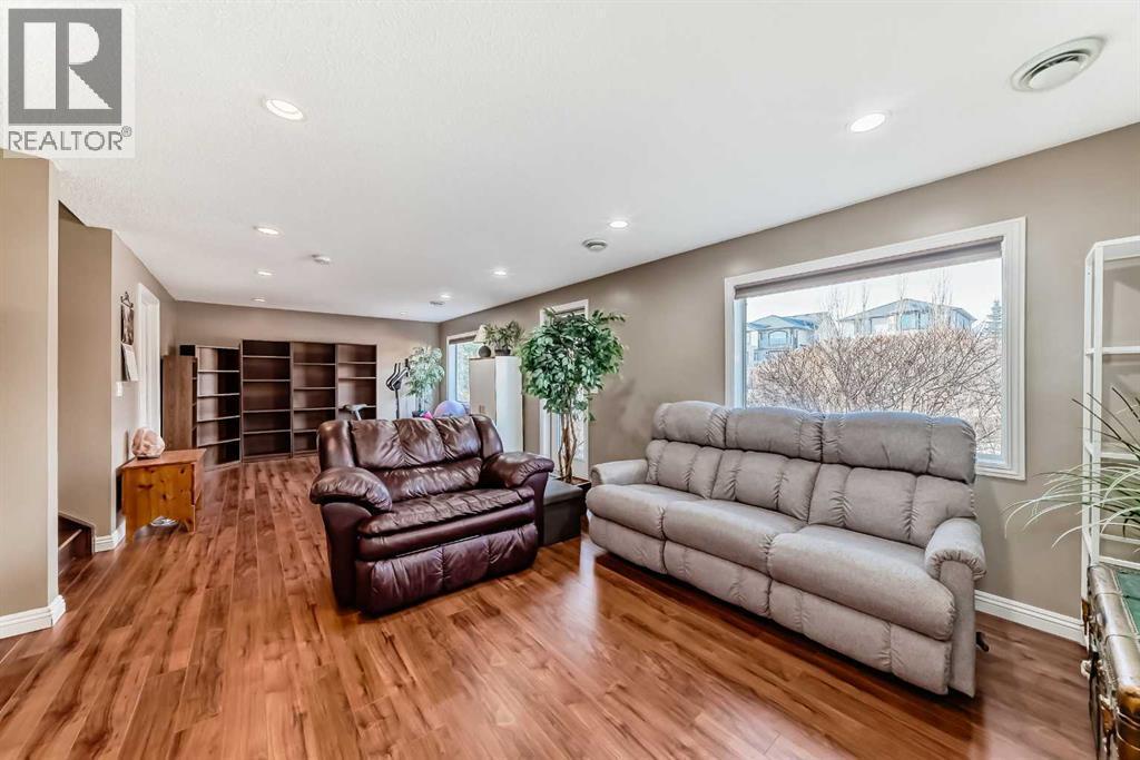 172 Seagreen Way, Chestermere, AB - Indoor Photo Showing Living Room