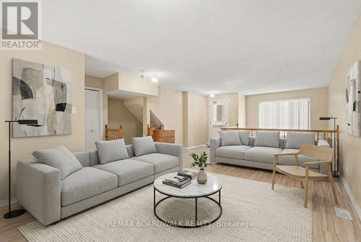 6 Briston Private, Ottawa, ON