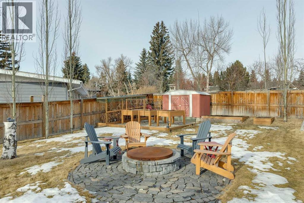 1507 Cayuga Drive Nw, Calgary, AB - Outdoor With Deck Patio Veranda