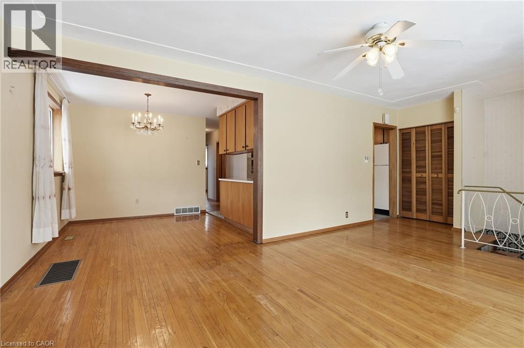 63 Marlowe Drive, Hamilton, ON - Indoor Photo Showing Other Room