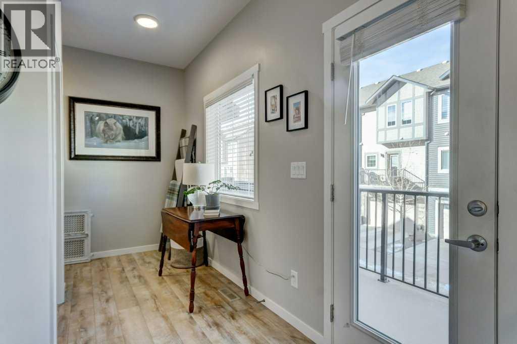 444 Legacy Point Se, Calgary, AB - Indoor Photo Showing Other Room