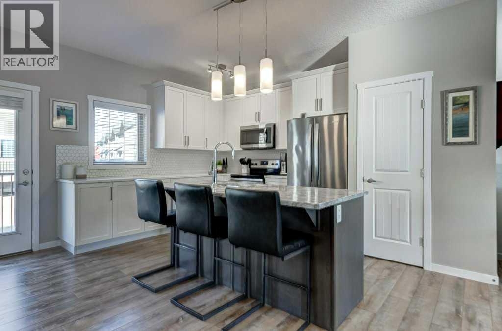 444 Legacy Point Se, Calgary, AB - Indoor Photo Showing Kitchen With Upgraded Kitchen
