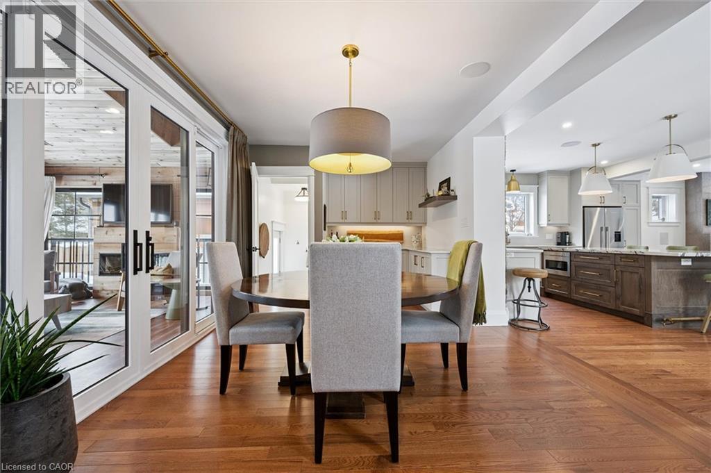 63 Menno Street, Waterloo, ON - Indoor Photo Showing Dining Room
