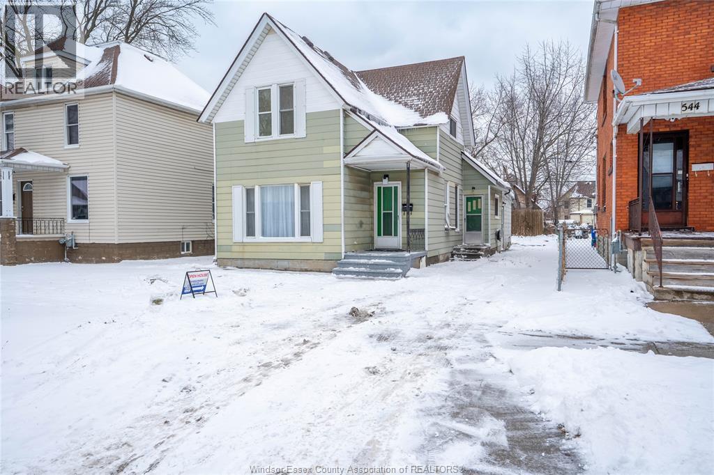 538 Oak Unit# Main Floor, Windsor, ON - Outdoor With Facade